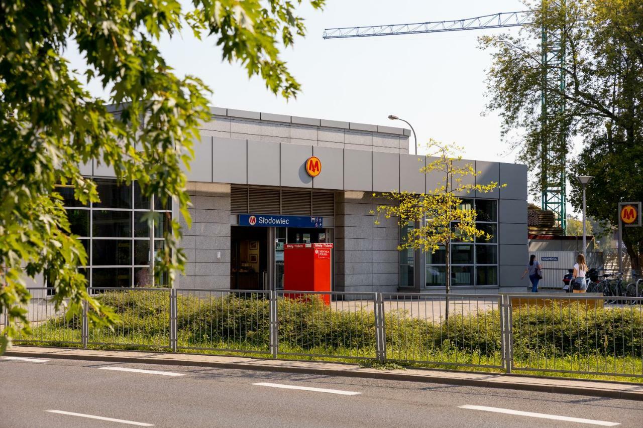 Klimatyczne Studio Metro Slodowiec Varşova Dış mekan fotoğraf